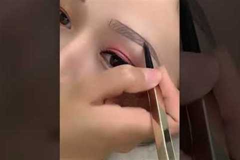 Professional makeup artist, beauty secrets, Mekup  Art, look beautiful, lips hack,eye makeup#short