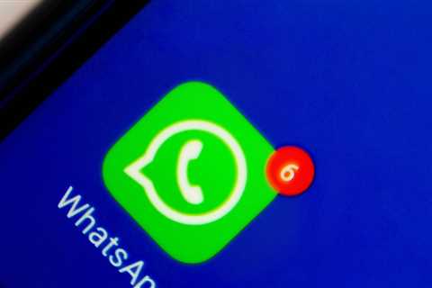 WhatsApp will soon let users choose when group chats expire